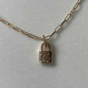 NEW Lock necklace